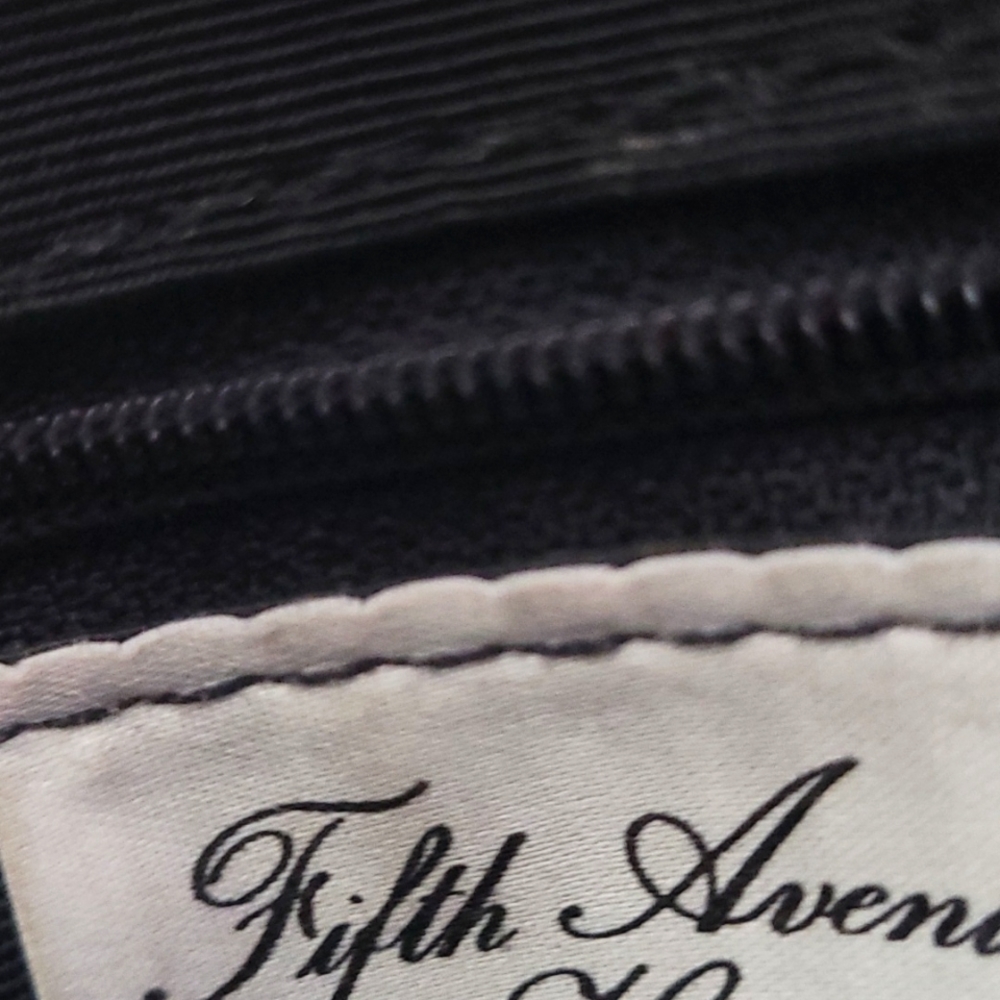 COPY - Fifth Avenue purse - Picture 12 of 15